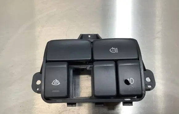 Subaru Forester SG A set of switches 66211SA220