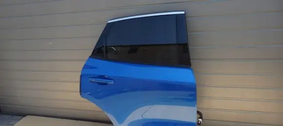 Ford Kuga III Rear door