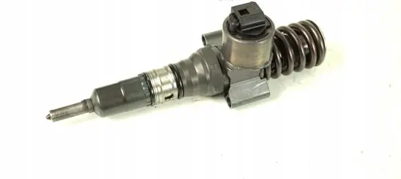 Skoda Octavia Mk2 (1Z) Fuel injector 03G130073G
