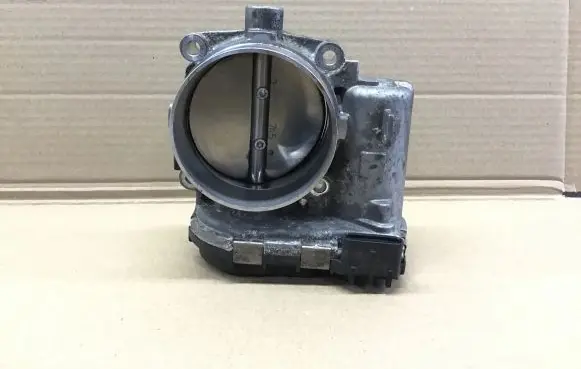 Dodge Durango III Throttle valve 05184349AC