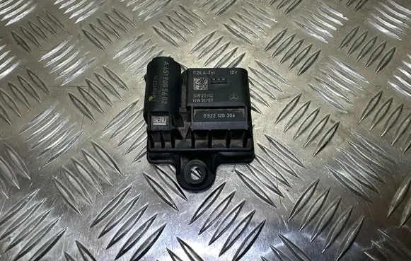 Mercedes-Benz C W205 Glow plug pre-heat relay A6519005602