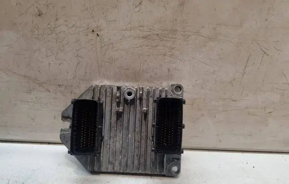 Opel Signum Engine control unit/module 55352666 S0301008 5WK91740