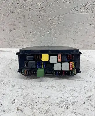 Mercedes-Benz C W204 SAM control unit A2129005812