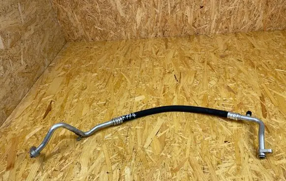 Mercedes-Benz A W176 Air conditioning (A/C) pipe/hose A2468303815