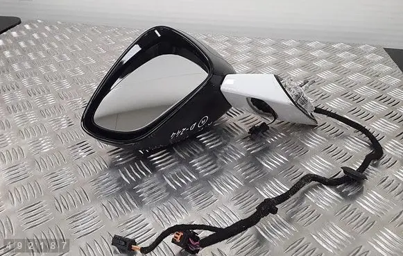 Peugeot RCZ Front door electric wing mirror E1021088