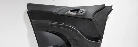 Opel Meriva B Front door card panel trim 466229783