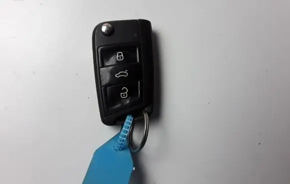 Volkswagen Golf VII Ignition key/card 