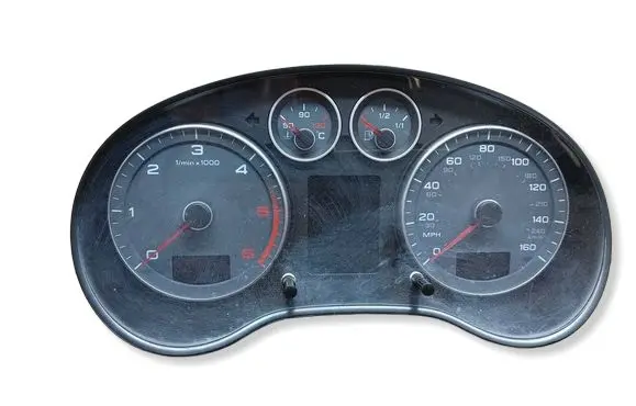 Audi A3 S3 8P Speedometer (instrument cluster) 8P0920983G D0H03004