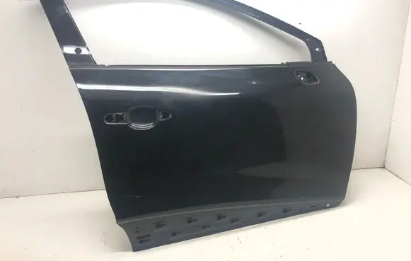 Renault Clio IV Front door 801104098R