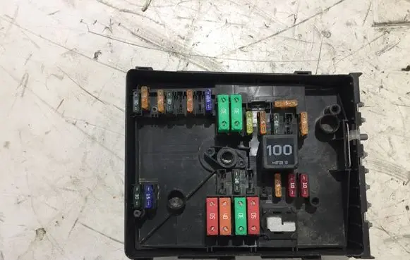 Volkswagen Touran I Fuse module 017181301 1K093125A 0717192217E
