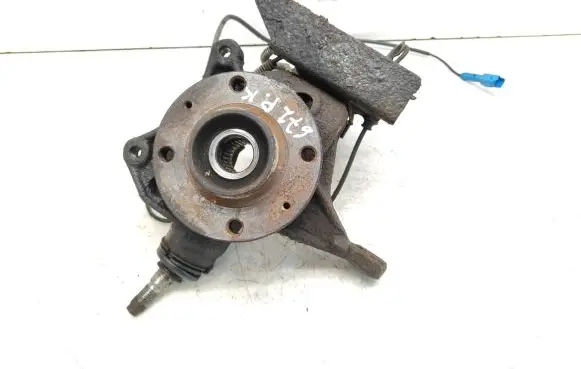 Citroen C5 Front wheel hub spindle knuckle