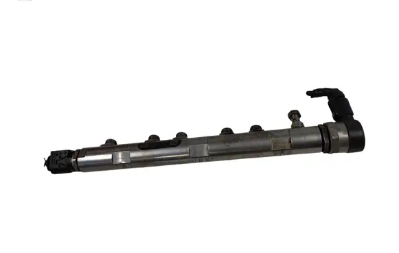 BMW 5 E60 E61 Fuel main line pipe 0445214184 780912902