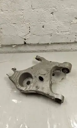 Land Rover Discovery Sport Rear control arm Lk725b530aa