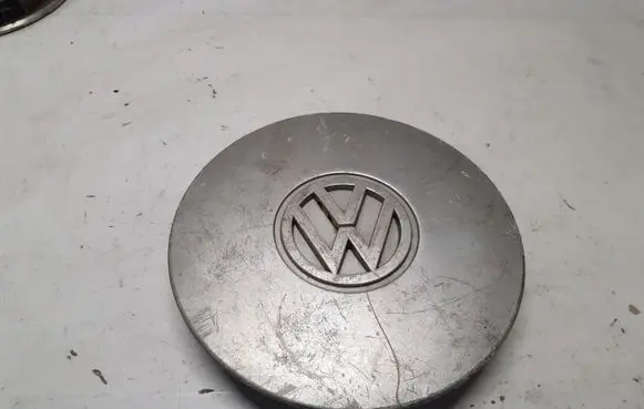 Volkswagen PASSAT B4 Original wheel cap 1H0601149H