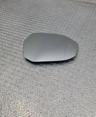 BMW 7 G70 Wing mirror glass 1080730001 130525 0010