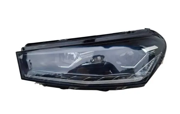 Skoda Fabia Mk4 (6VA) Headlight/headlamp 6VB941015B LC17786 6V8941015B