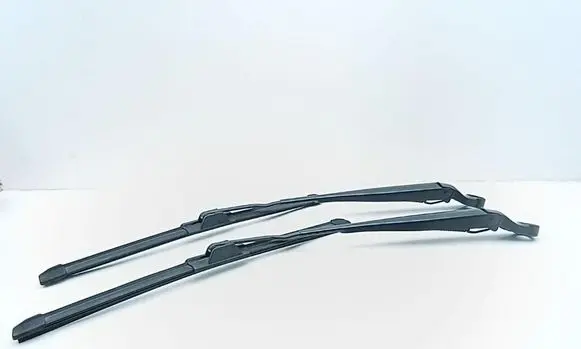 Jeep Wrangler Front wiper blade arm 89813799E