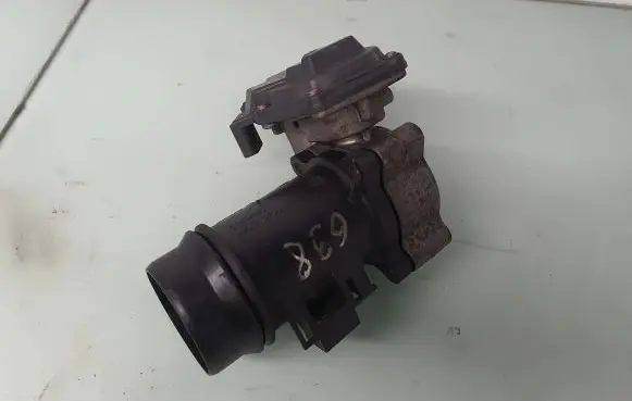 BMW 5 F10 F11 Throttle valve 7810752 13547810752