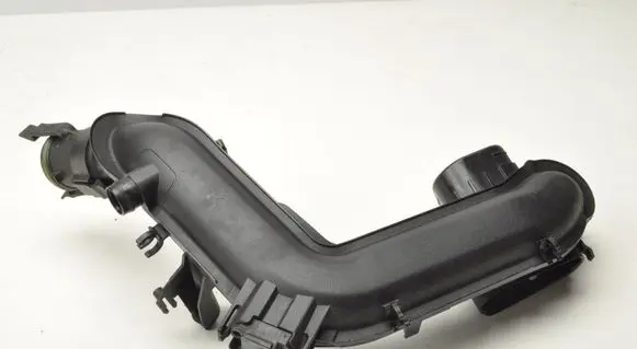 Skoda Octavia Mk4 Air intake hose/pipe 04C145673E