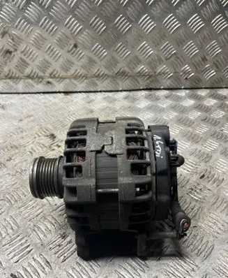 Seat Leon (5F) Generator/alternator 04L903023K