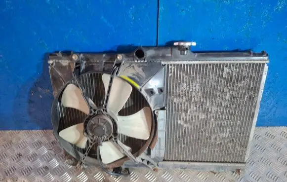 Chrysler Neon I Coolant radiator AA122750 AA1227501540