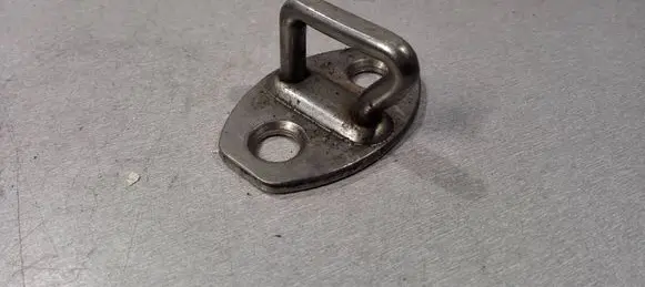 Volkswagen PASSAT B6 Front door lock loop/hook striker 3C0837033B