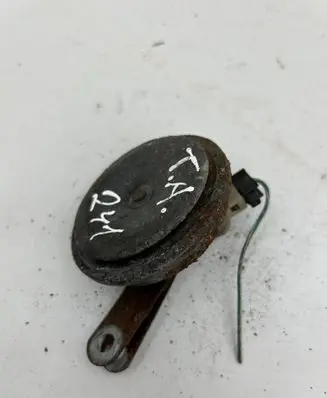 Toyota Avensis T250 Horn signal