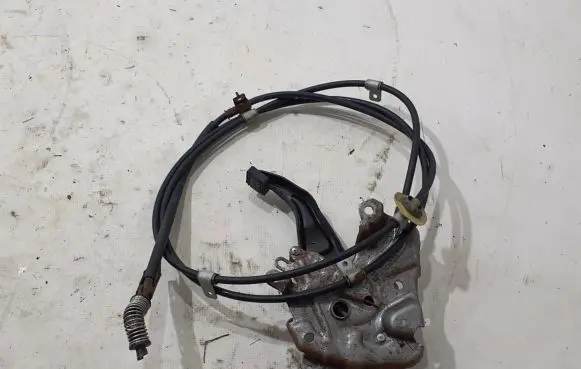 Handbrake/parking brake wiring cable
