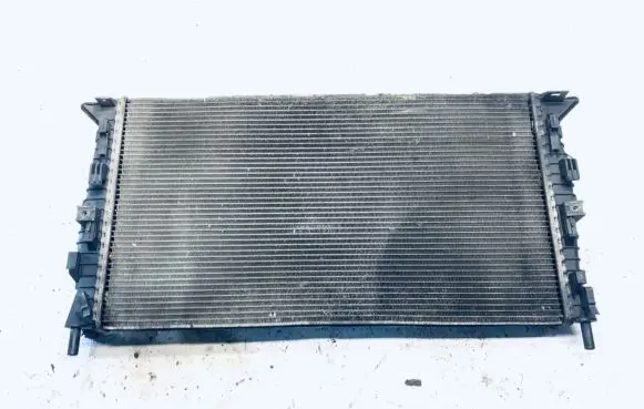 Volvo V50 Coolant radiator 3m5h8005tl