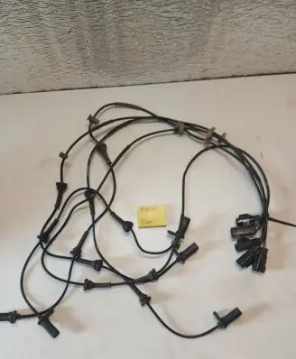 Volvo XC70 ABS brake wheel speed sensor 9496961