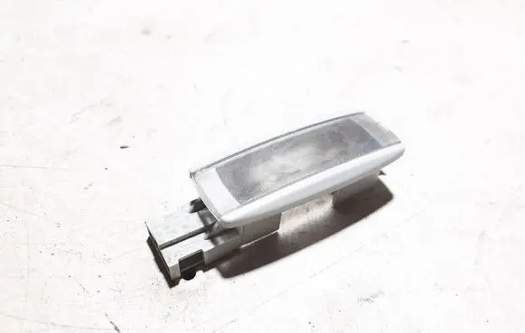 Volkswagen PASSAT B7 Other interior light 1K0947109