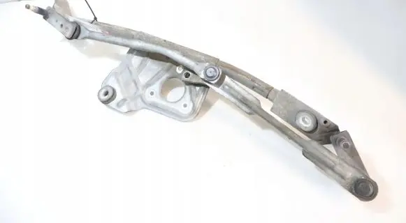Volvo XC90 Front wiper linkage 
