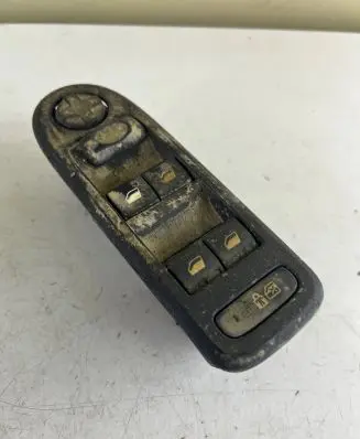 Citroen C5 Electric window control switch 96660258XT