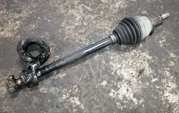 Mazda CX-3 Front driveshaft