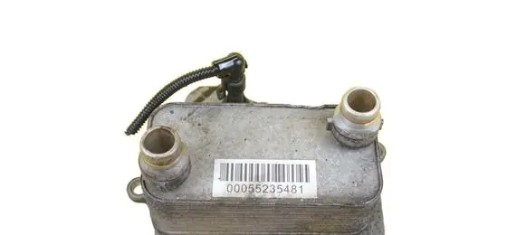 Alfa Romeo Giulietta Engine oil radiator 55235481 940A5000