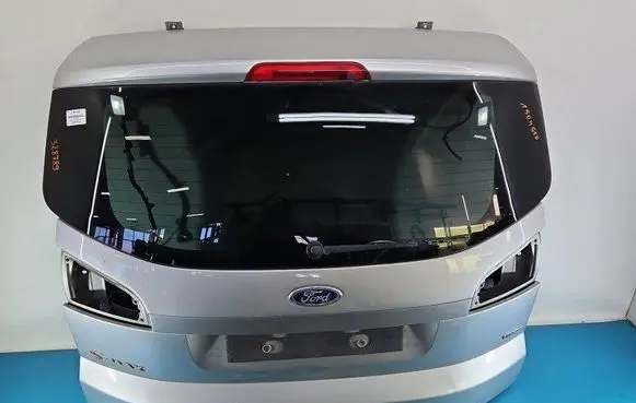 Tailgate/trunk/boot lid