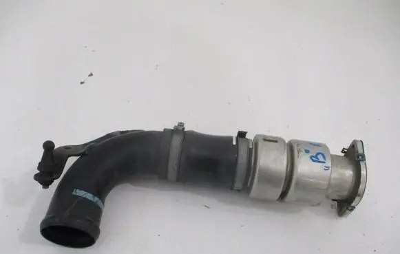Air intake hose/pipe