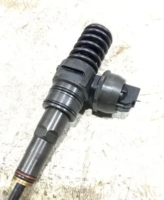 Ford Galaxy Fuel injector 038130073ag