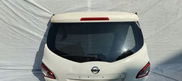 Nissan Qashqai Tailgate/trunk/boot lid