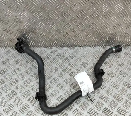 BMW i4 Engine coolant pipe/hose 8477899