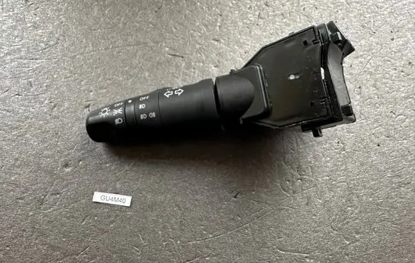 Nissan Patrol Y61 Indicator stalk 255408H700