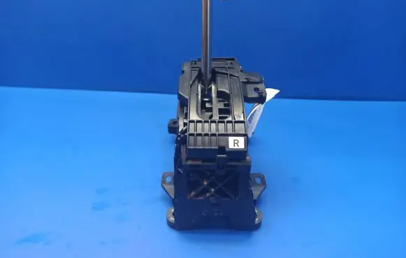 Toyota C-HR I Gear shifter/selector 75G591RHD