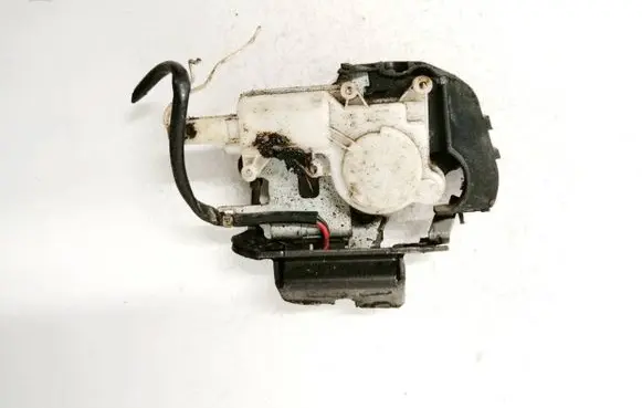 Mazda 2 Tailgate/trunk/boot lock/catch/latch