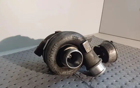 Honda Accord Turbo 18900RBDE03 7616501