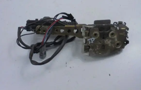 Alfa Romeo 164 Rear door lock