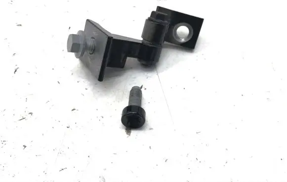 BMW X1 U11 Front door lower hinge 5A1FCA6