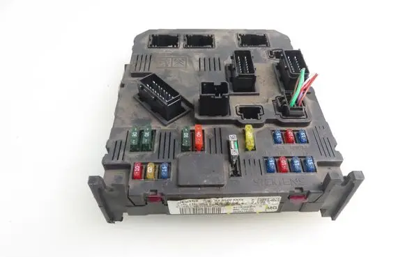 Citroen C3 Central body control module 9648715380