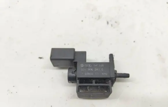 Audi A4 S4 B8 8K Turbo solenoid valve 037906283C 04T205 72288000