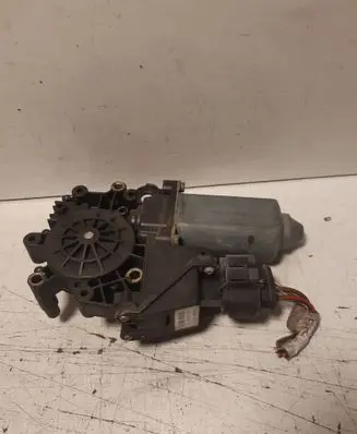 Audi A4 S4 B6 8E 8H Front door window regulator motor 8D0959802B