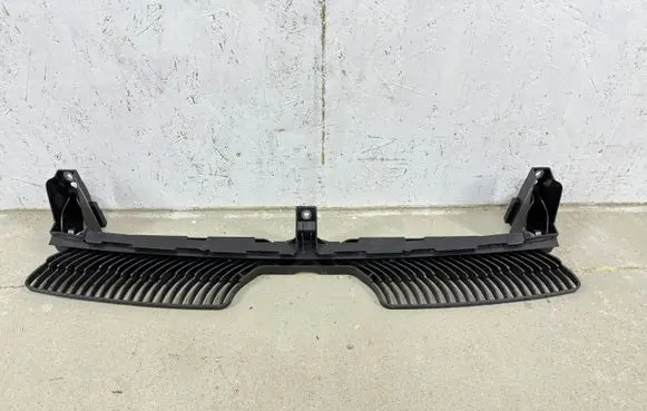 Volkswagen Tiguan Front bumper support beam 5NN805705L